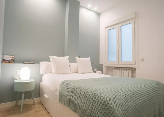 Paris La Concha - Ib Apartments